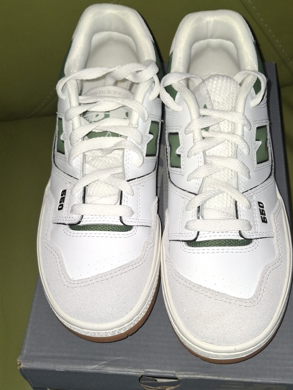 New  Balance Gray Green Kids Athletic Sneakers - 550 Style sz 7 Youth